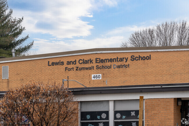 Lewis and Clark Elementary School is part of the Fort Zumwalt R-II school district.