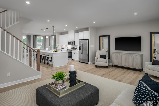 The Reserve at Woodbridge - Condos, Woodbridge, VA 22193 - photo 7