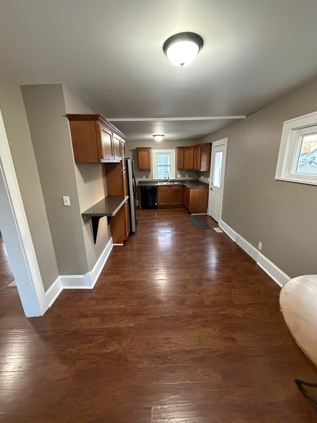 650 Sherman St, Geneva, OH 44041 - photo 7