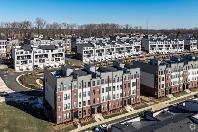 Midlothian has a variety of townhouses for families to choose from.