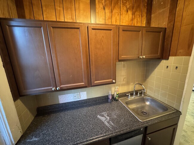 377 Highland Ave unit 377 Highland Ave, Somerville, MA 02144 - photo 7