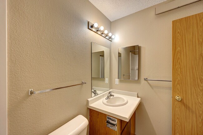 Parkside Apartments, New Prague, MN 56071 - photo 5