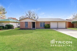 705 Barkridge Trail, Burleson, TX 76028
