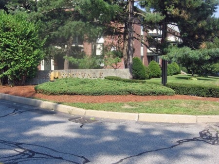 Montvale Condominiums unit 216, Stoneham, MA 02180 - photo 2