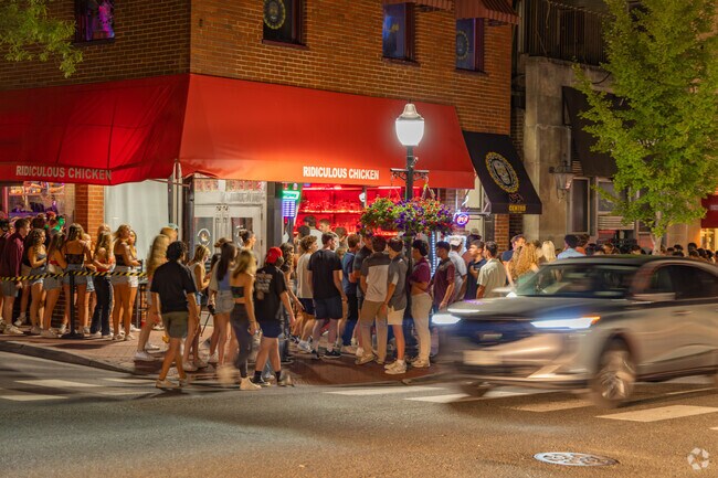 The community in Kabrich Crescent is active, with various neighborhood events and activities.