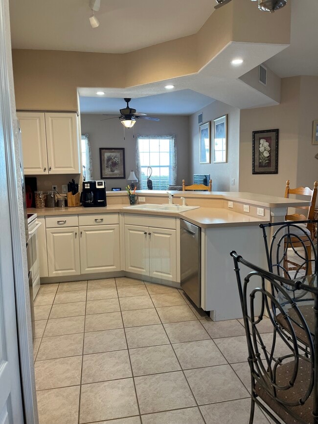 10102 L Pavia Blvd unit 10102, Venice, FL 34292 - photo 6