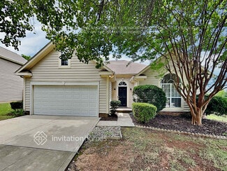 7135 Badenoch Ct, Charlotte, NC 28217
