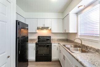 160 N Fox Ave, Panama City, FL 32404