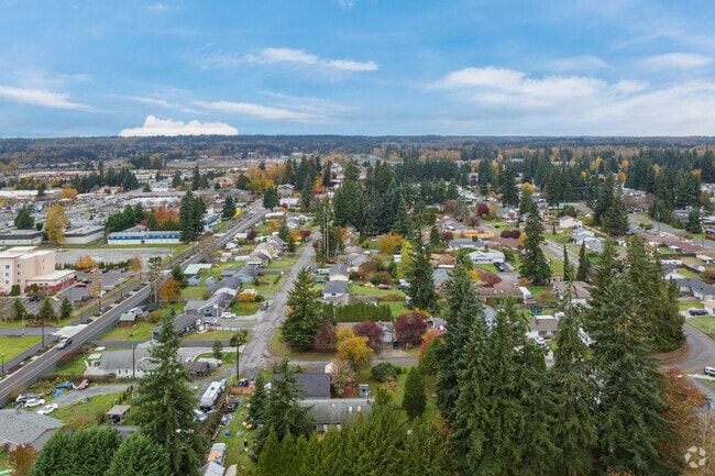 Smokey Point offers easy access to shopping, dining, and everyday amenities.