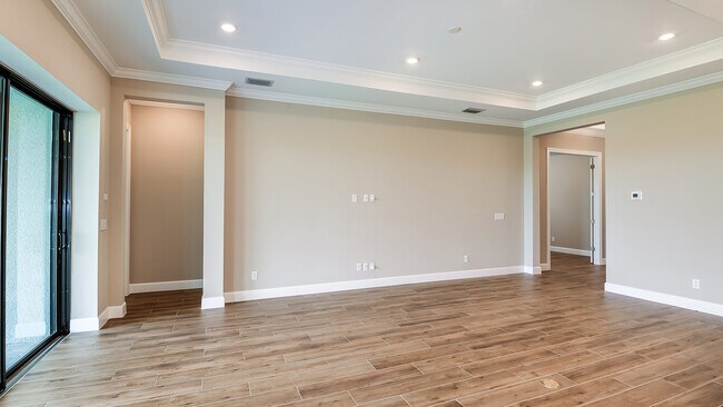 11621 Venetian Lagoon Dr unit 36664328, Fort Myers, FL 33913 - photo 7