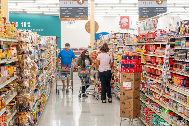 Shop for groceries at the Piggly Wiggly in McCalla.