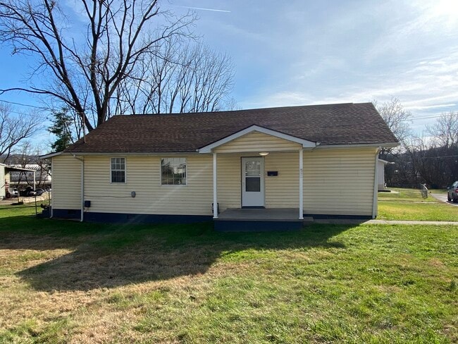 104 1st St, Dunbar, WV 25064 - photo 4