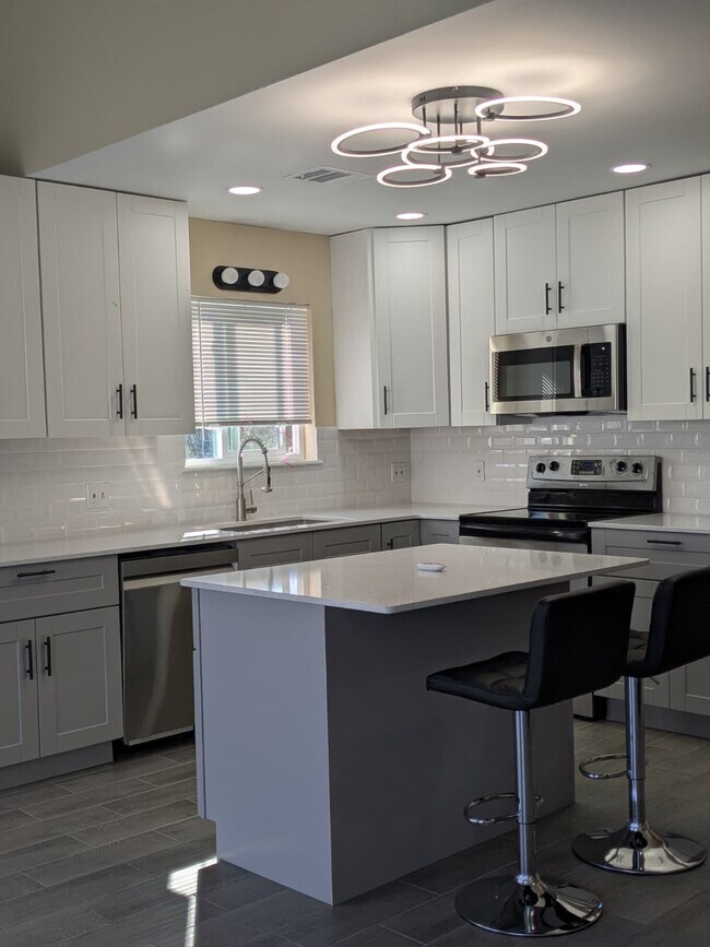 3700 Golf Colony Ln unit 14B, Little River, SC 29566 - photo 2