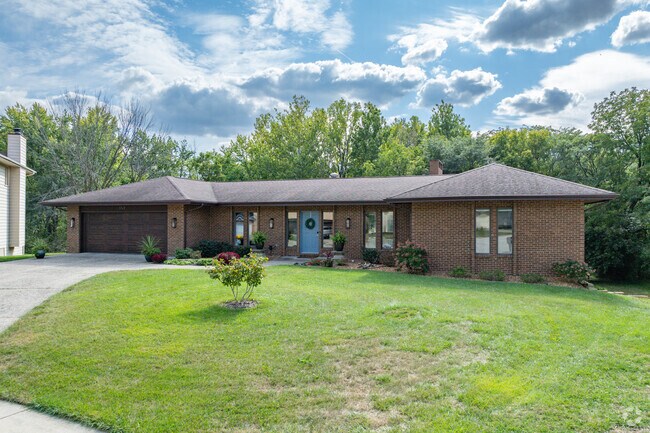 Ranch homes afford Montgomery Hills residents ample space.