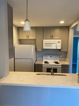 1906 S Tremont St Unit A, Oceanside, CA 92054