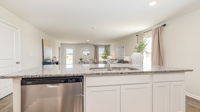 1003 St Martin St unit 37350664, Georgetown, SC 29440 - photo 3