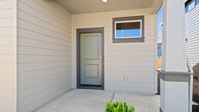 20592 Button Brush Ave unit 36209355, Bend, OR 97702 - photo 5