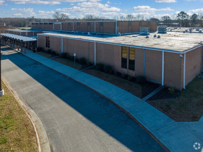 Lindsay Middle School