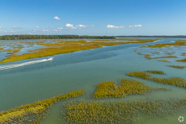 Residents enjoy the beautiful landscapes and waterways surrounding Moss Creek.
