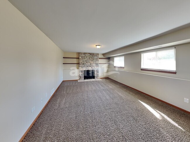 26251 W Bayberry Ct, Channahon, IL 60410 - photo 5