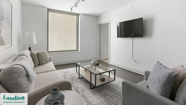 777 Preston St unit 7J, Houston, TX 77002 - photo 2