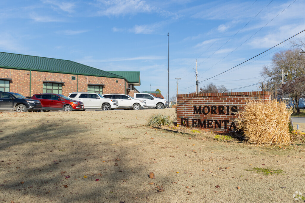 Morris Elementary is part of Morris Public Schools just East of Okmulgee, Oklahoma.