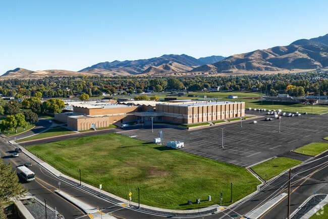 Students at Sky View High School thrive in a supportive environment that encourages leadership, creativity, and personal growth.