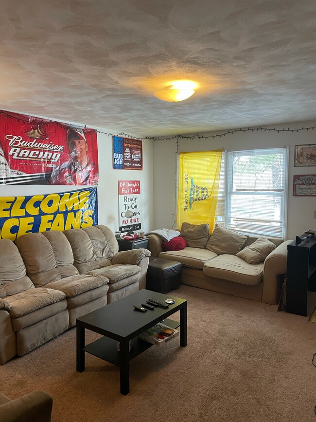 427 Lee St unit A, Blacksburg, VA 24060 - photo 5