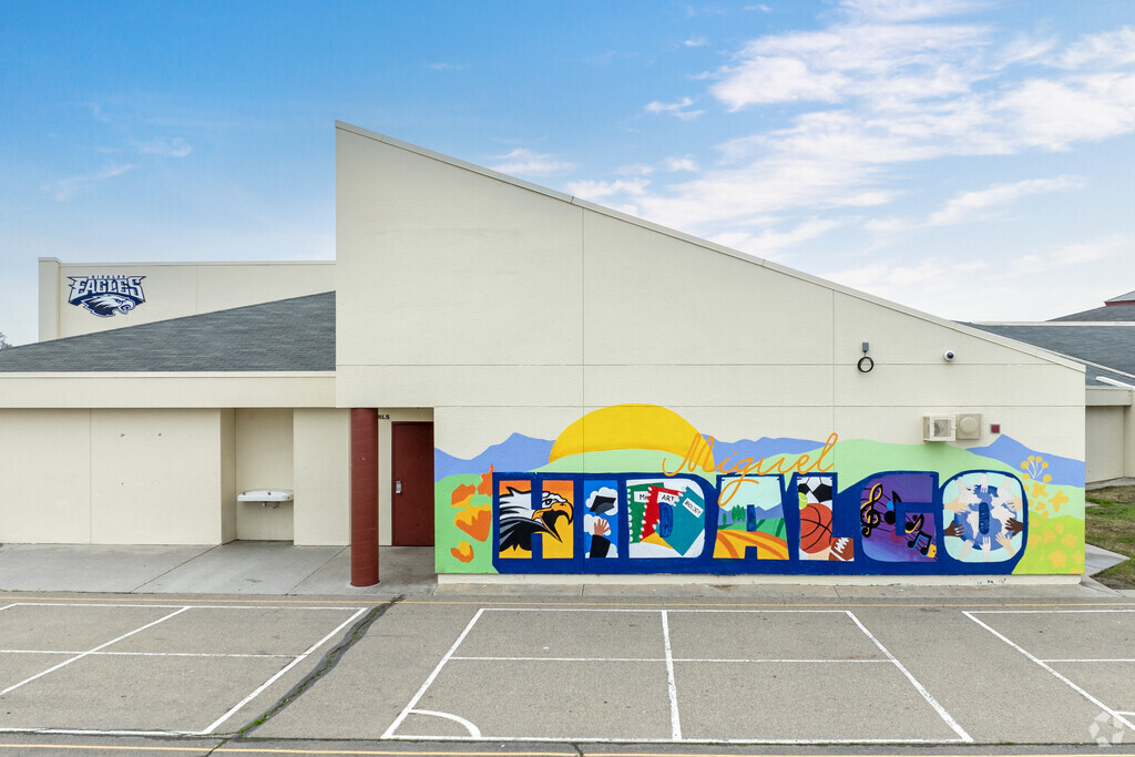 Welcome to Miguel Hidalgo Elementary School in Fresno.