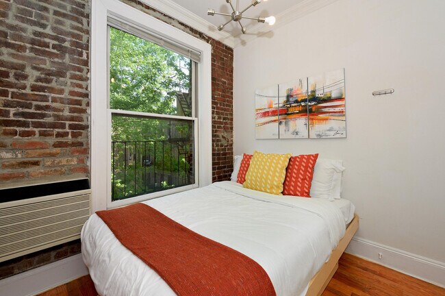 653 11th Ave unit FL5-ID1039023P, New York, NY 10036 - photo 4