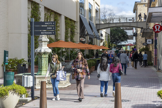 The bustling Broadway Plaza in the heart of Downtown Walnut Creek, is busy with shoppers.
