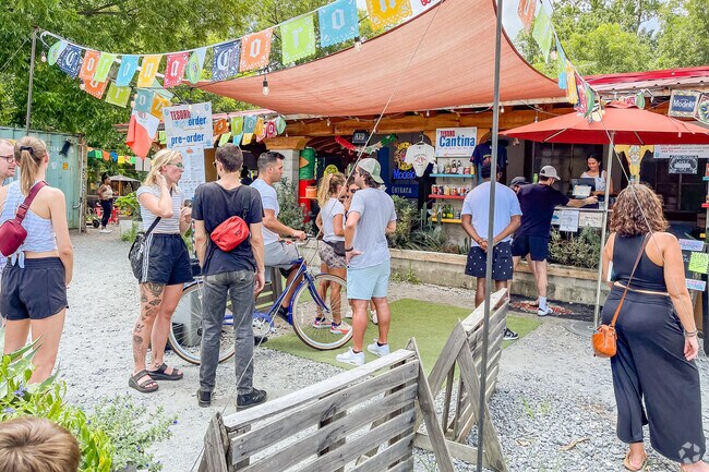 El Tesoro is the go-to taco spot for Edgewood residents.