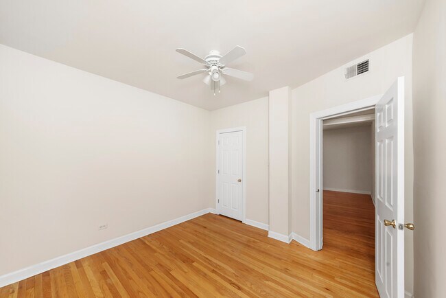 550 W Aldine Ave unit 558-N3, Chicago, IL 60657 - photo 7