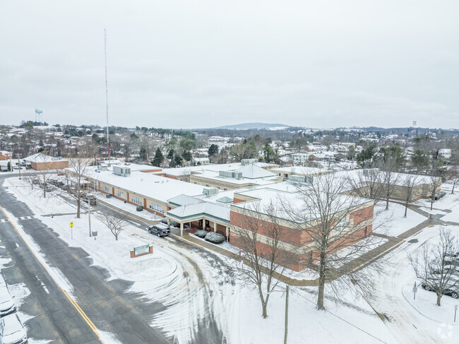 Floyd T. Binns Middle School