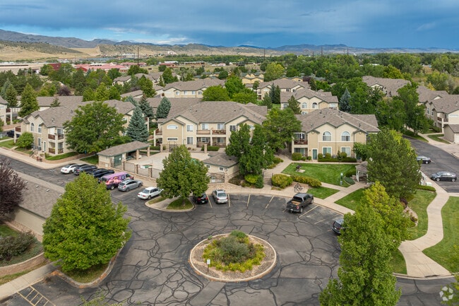 Rogers Park residents can travel the short distance to enjoy activities at Horsetooth Reservoir.