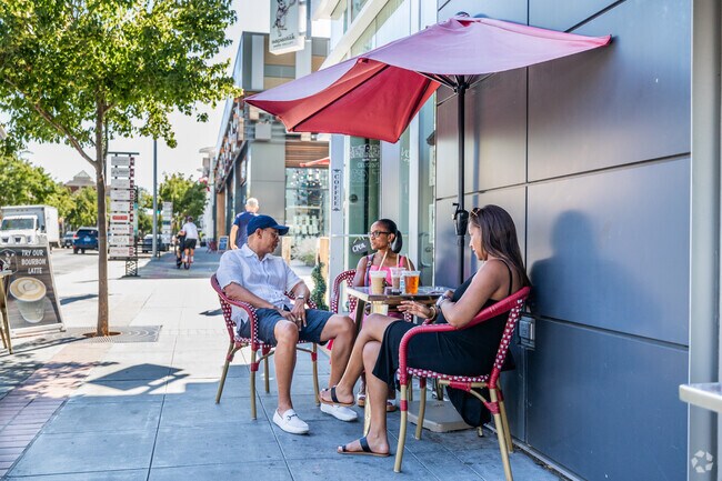 Springwood Estates is the perfect place to relax and enjoy a glass of wine in the afternoon.