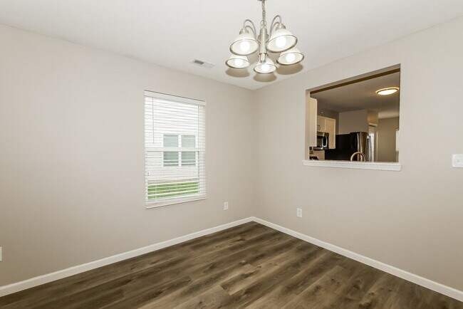 117 Hilltop Farms Blvd, Whiteland, IN 46184 - photo 7