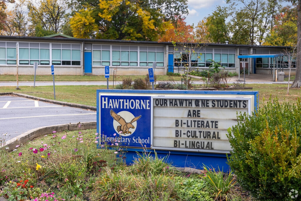 Students experience a dual language learning environment at Hawthorne elementary.