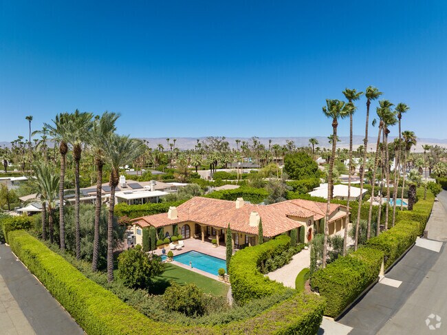 A desert oasis and Spanish inspired charm in the heart of Old Las Palmas.