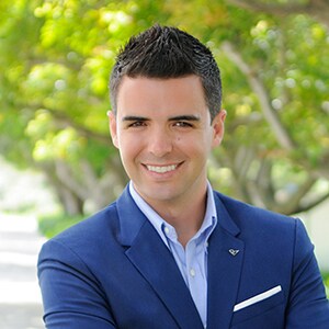 Agent Photo