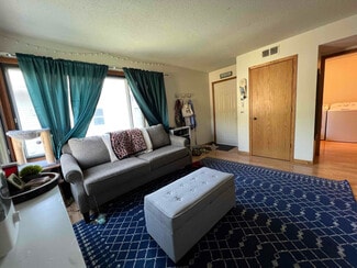 419 4th Ave E Unit 4, West Fargo, ND 58078