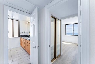 1140 E Ocean Blvd, Long Beach, CA 90802
