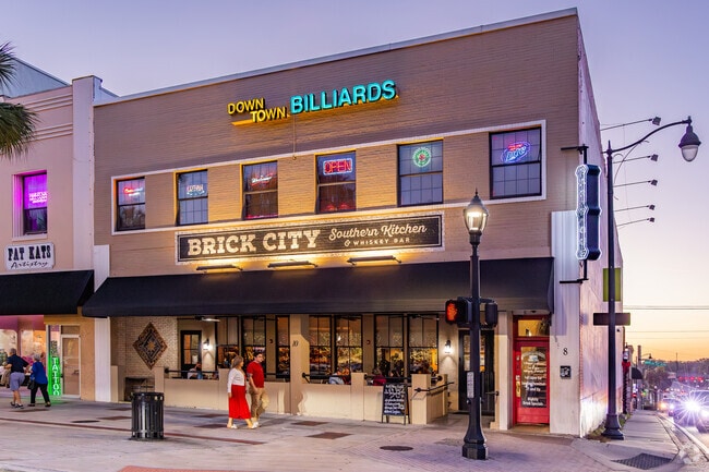 Brick City Southern Kitchen & Whiskey Bar is a premier barbecue, southern cuisine in Ocala.