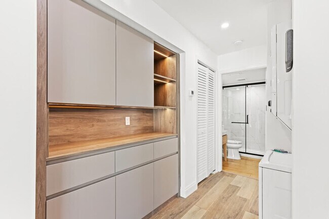 8115 Thomas Dr unit ID1354981P, Panama City, FL 32408 - photo 6