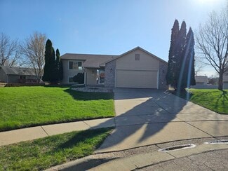4601 E Hanna Cir, Sioux Falls, SD 57110