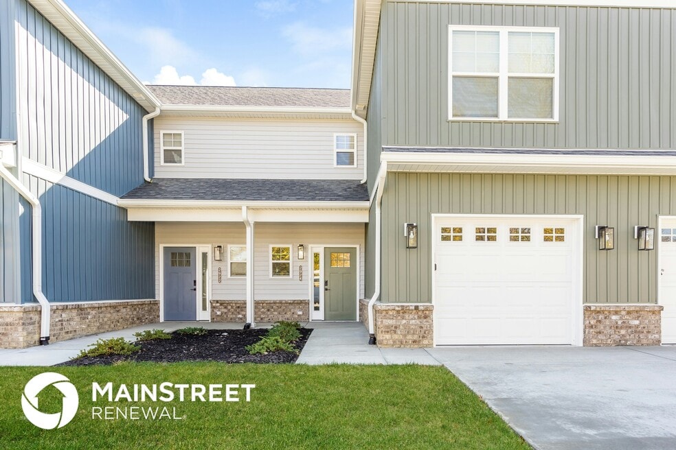 2924 Paddle Wheel Dr, Jeffersonville, IN 47130 - photo 1