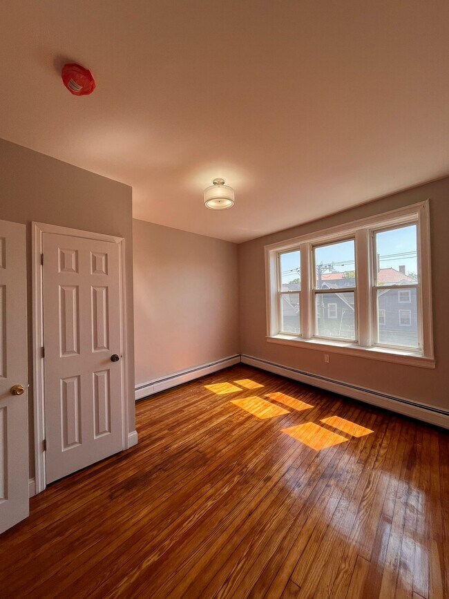 223 Fowler Ave unit 7, Jersey City, NJ 07305 - photo 2