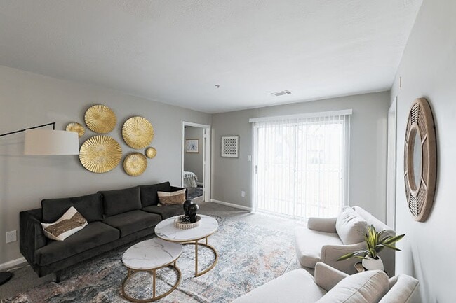 Stone Ridge Apartments, Birmingham, AL 35209 - photo 2