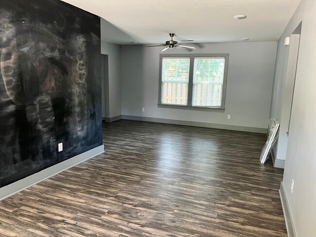 Large entry way with chalk wall