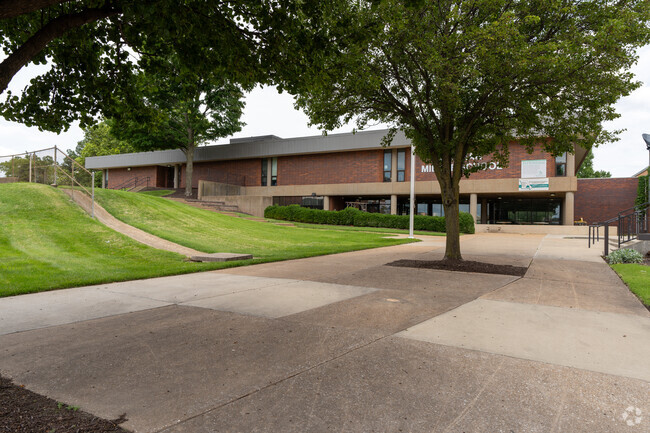 Holman Middle School serves students in graded 6-8.